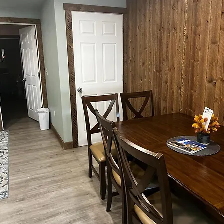 Parkway Yellowstone Guest Apartment Gardiner Exterior foto